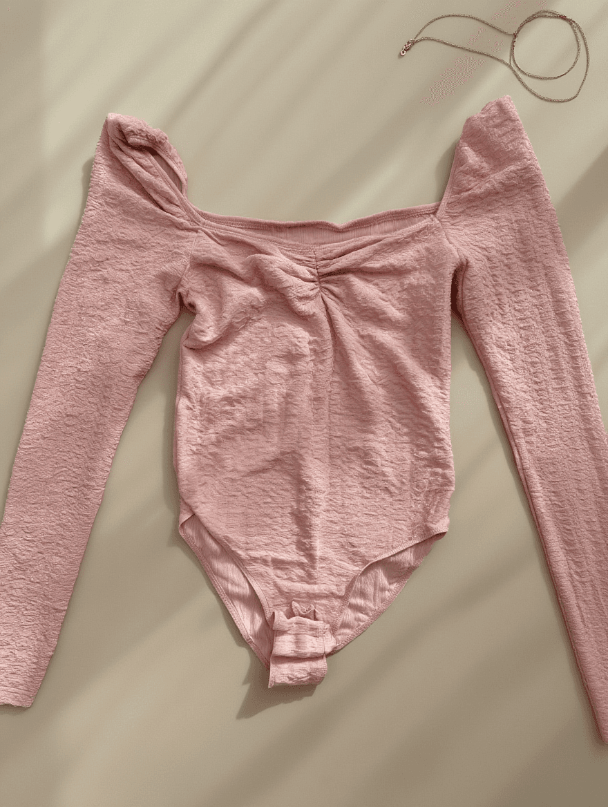 Body Rosa Texturizado Manga Larga